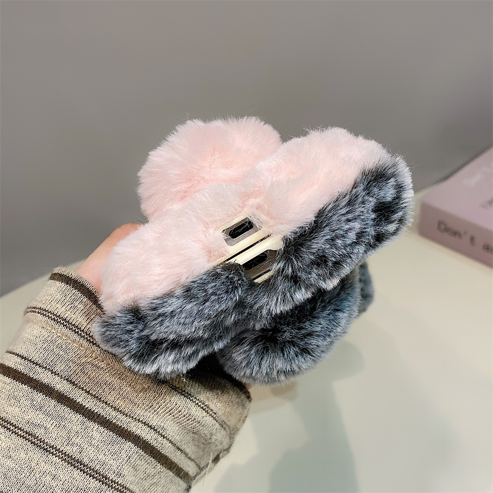 Cute Rabbit Ears Fluffy Stand  – Phone Cases Casely Bewertung und Preis