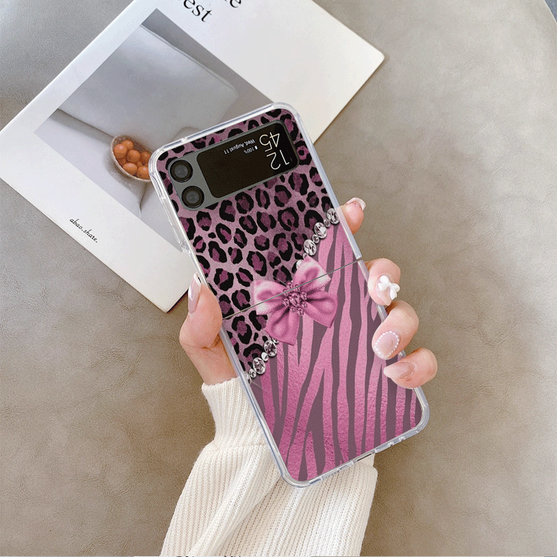 Creative Pink Blue Bow Leopard – Phone Cases Z Flip 7 Bewertung und Preis